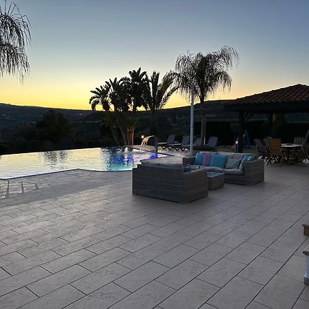 Golden Valley Villa Skoulli 外观 照片