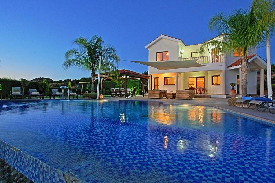 Golden Valley Villa Skoulli 外观 照片
